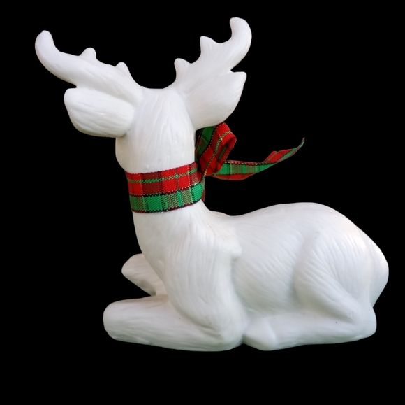 Vtg Bisque Porcelain Holiday Deer - Picture 2 of 9